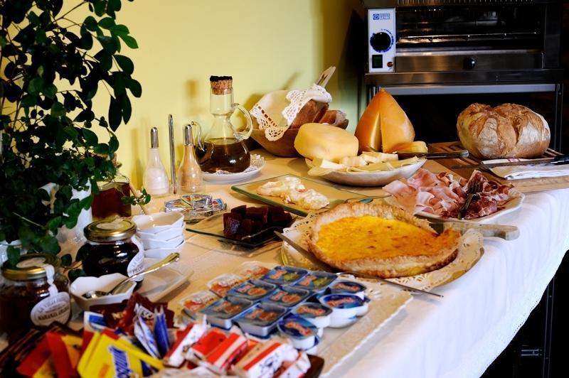 Bed and Breakfast Casa Peleyon Кастрополь Экстерьер фото